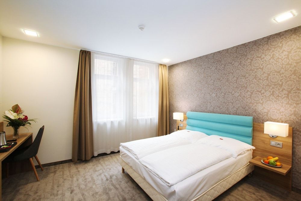 Medos Hotel Superior Double Room, 1 Queen Bed 8