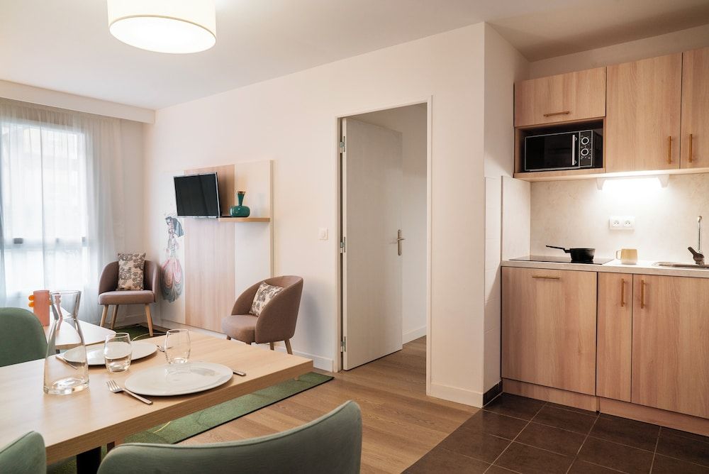 Residhome Paris-Guyancourt Apartment 4