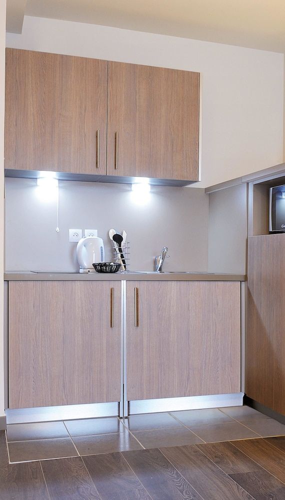 Residhome Paris-Guyancourt Studio 4