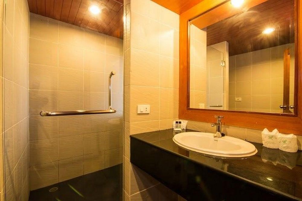 Tanawit Hotel Hua Hin Superior Double Room 8