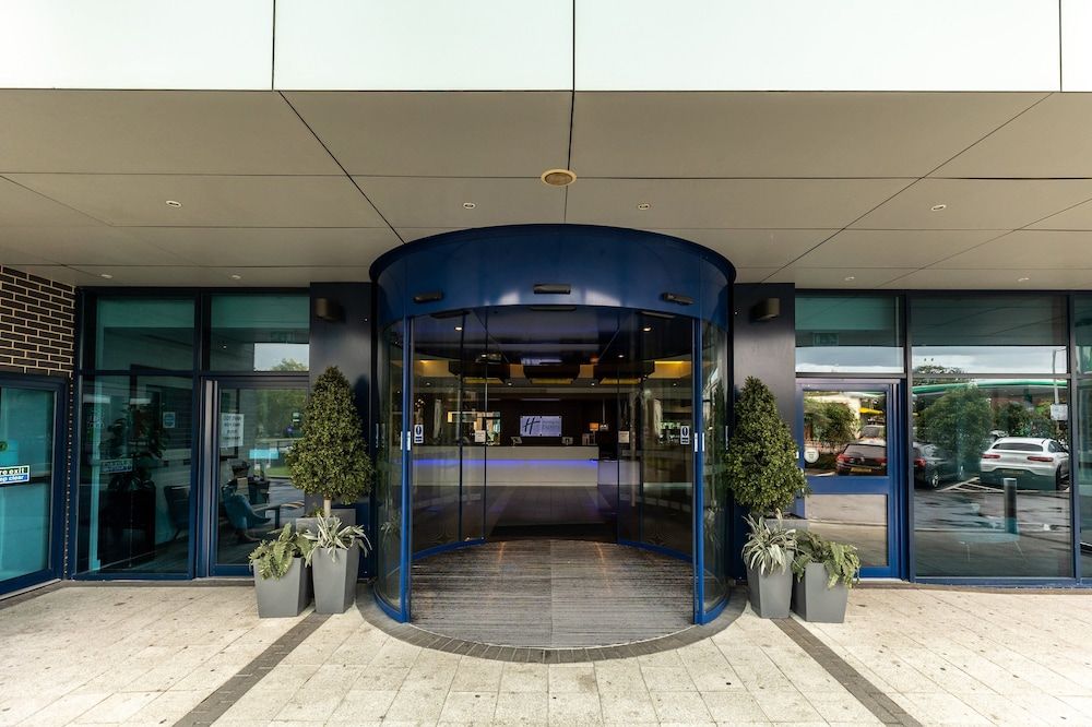 undefined Holiday Inn Express London Heathrow T5 by IHG 5