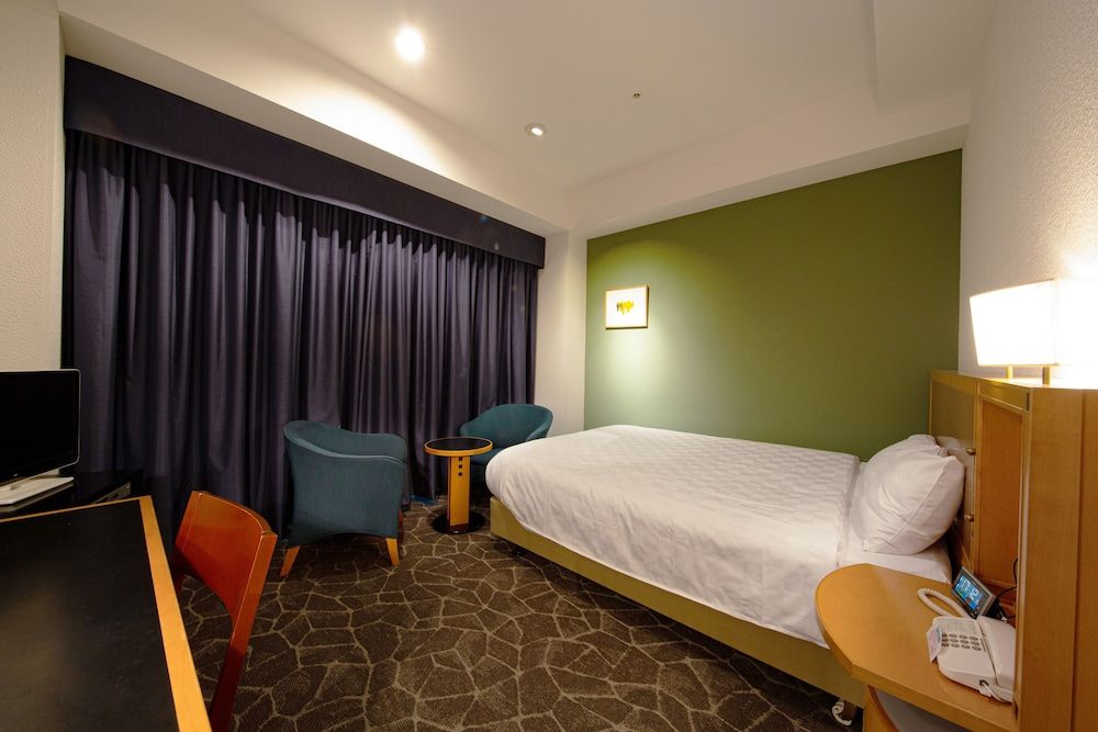 Nagoya Garden Palace Semi Double Room, Doubleuse, Non Smoking 17sqm (1 Bed Only, bed size:120cm) 2