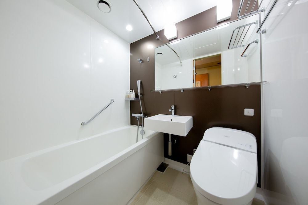 Nagoya Garden Palace Semi Double Room, Doubleuse, Non Smoking 17sqm (1 Bed Only, bed size:120cm) 4