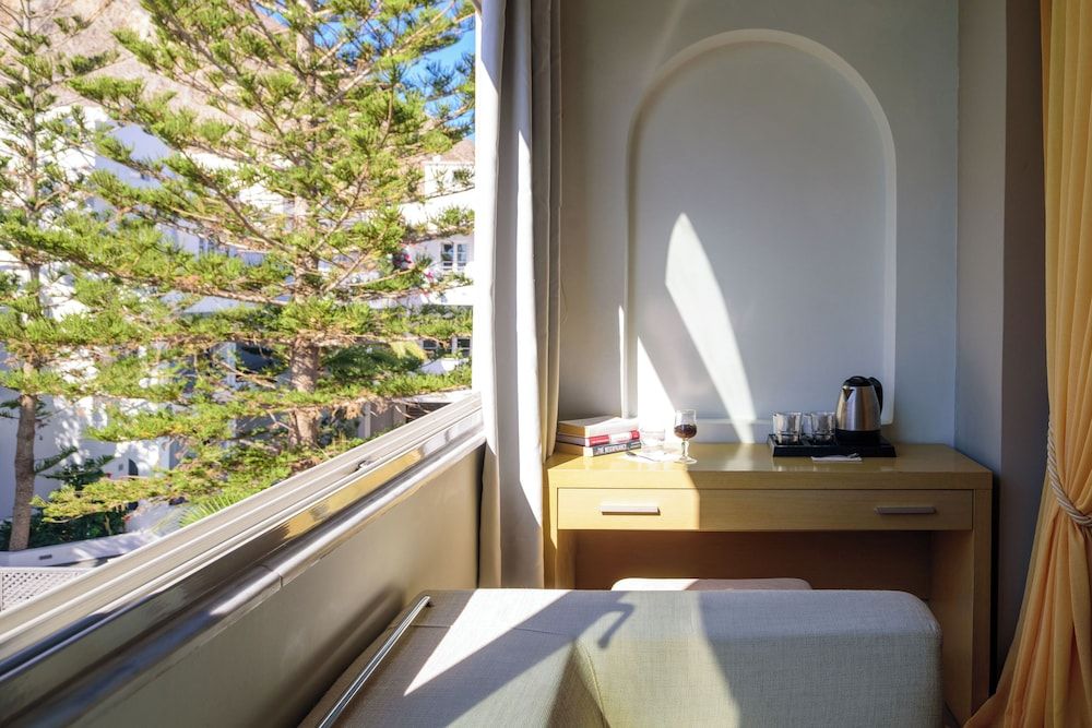 Afroditi Venus Beach Hotel & Spa Double or Twin Room, Garden View (No Balcony) 8