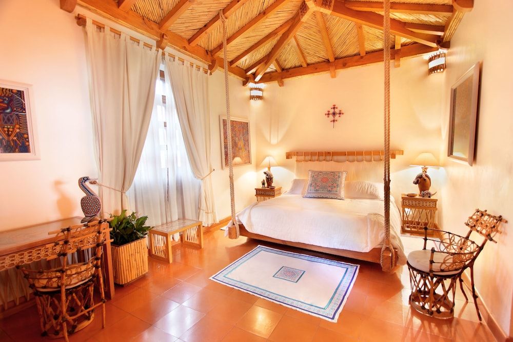 Hotel Boutique La Casa Azul Deluxe King Room 2