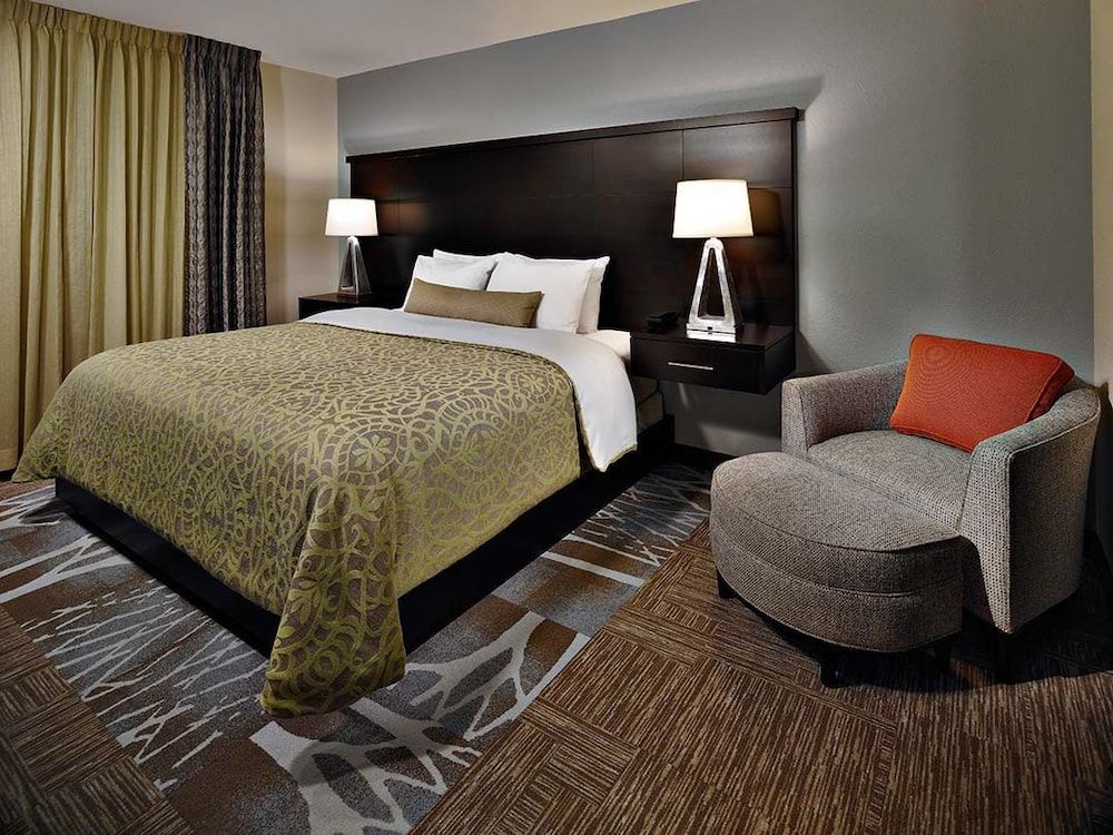 Suite, 1 Bedroom, Accessible, Kitchen (Hearing, Mobility, Bathtub)