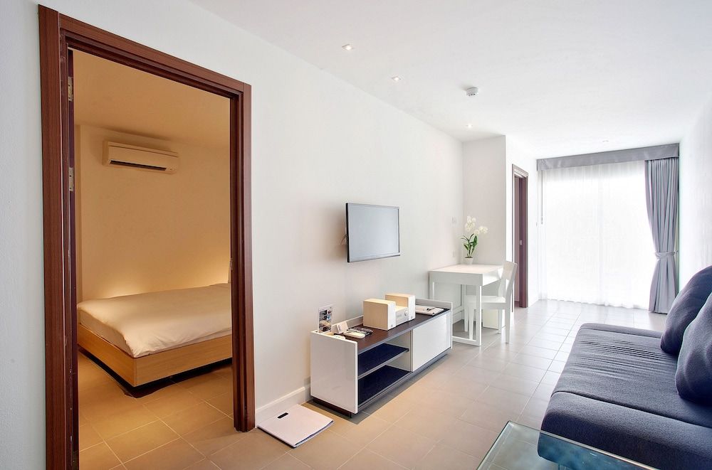 Nap Patong Daylight Family 16