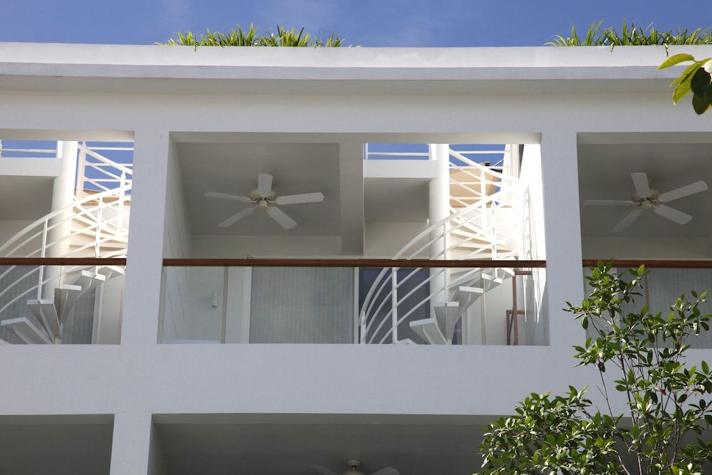 undefined Nap Patong 6