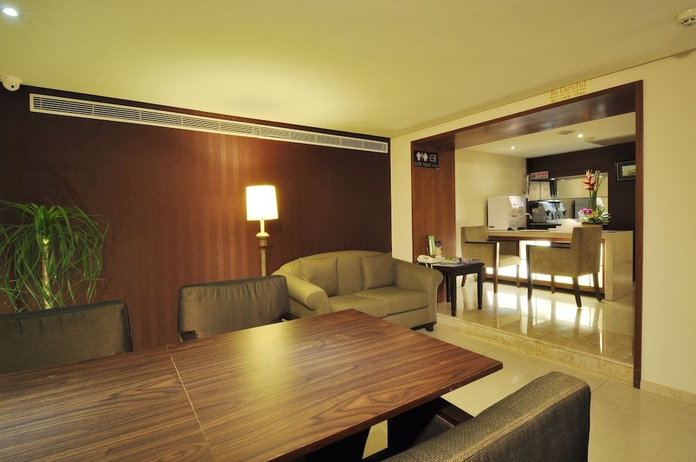 Business Centre