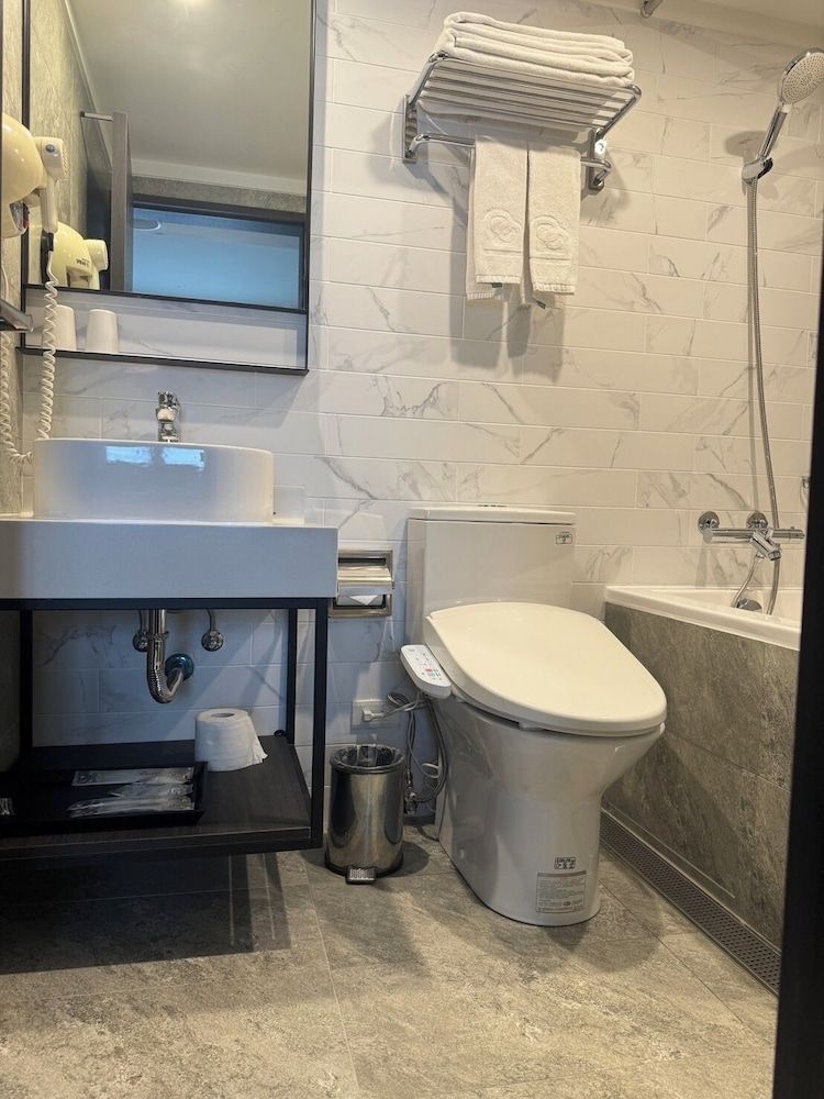 Delight Hotel Standard Double Room 6