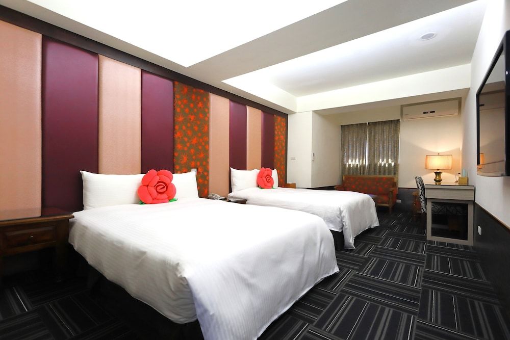 undefined Han She Hotel