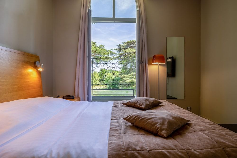 Room (Prestige)
