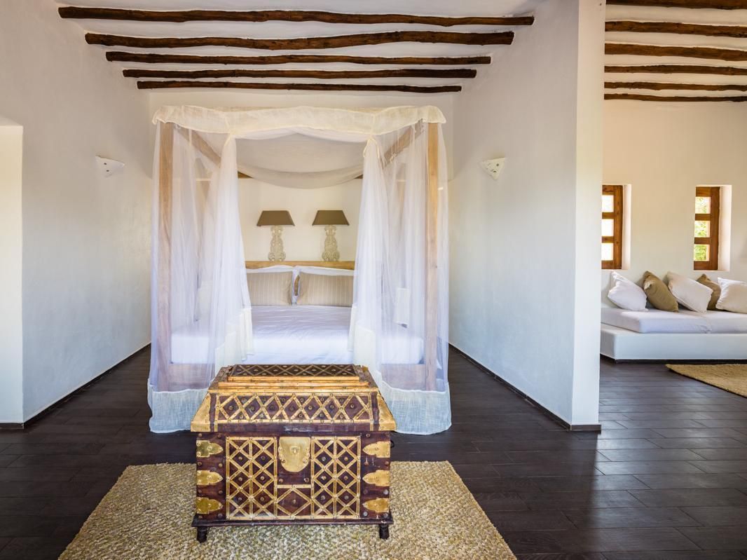 Family Villa Garden Room