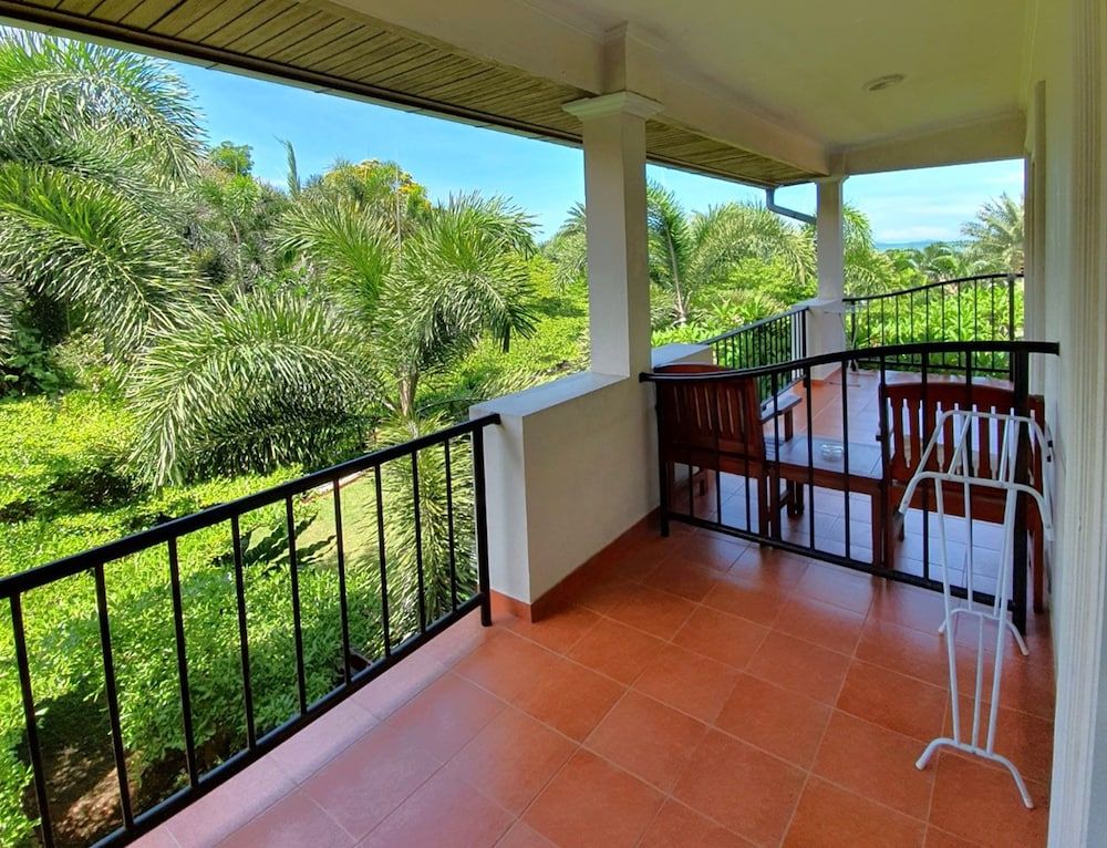 Serene Sands Health Resort Family Room 4