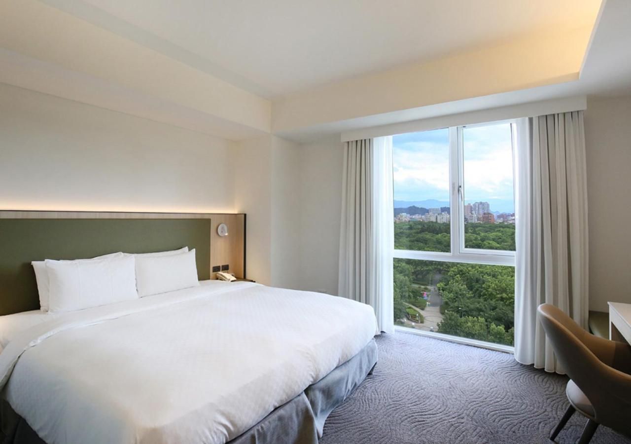 Elite Twin Room View