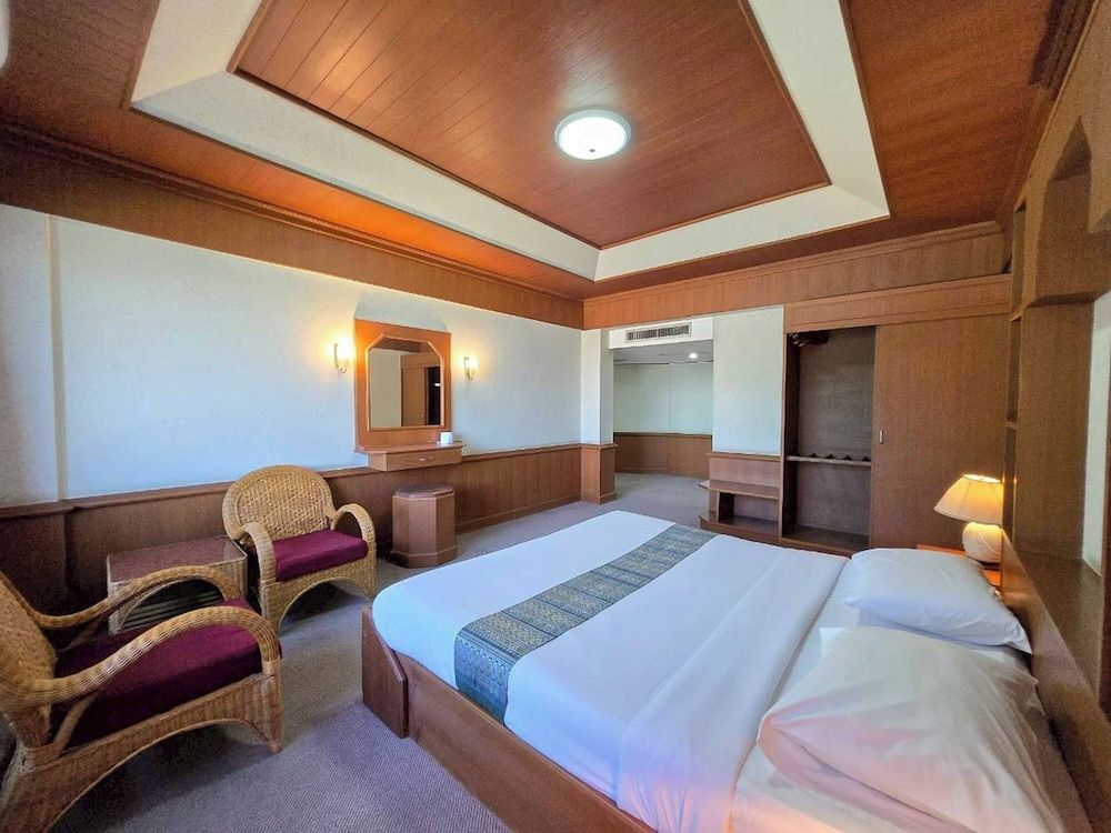 Pailyn Hotel Sukhothai Suite