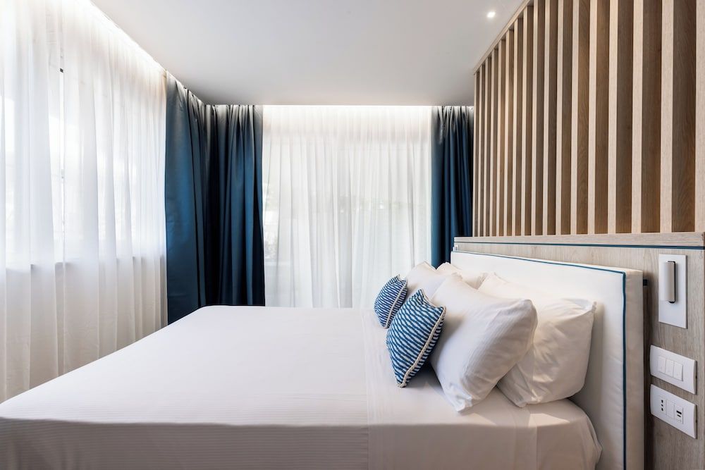 Comfort Studio, 1 Queen Bed, Kitchenette