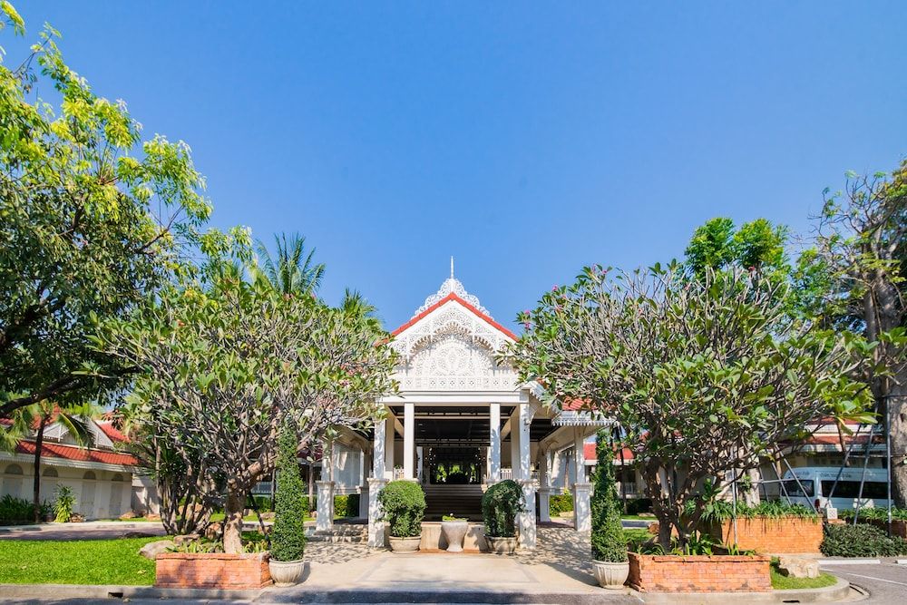 undefined Wora Bura Hua Hin Resort and Spa 9