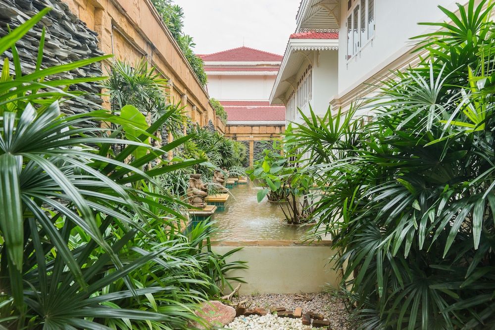 undefined Wora Bura Hua Hin Resort and Spa 8