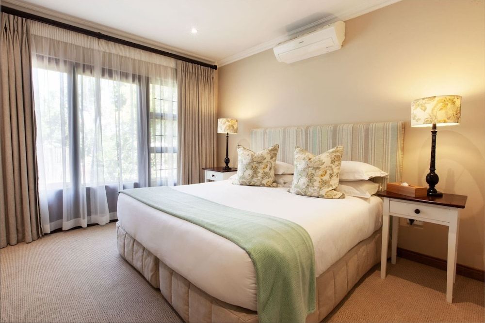 Oliver's Restaurant & Lodge Luxury Family House 2