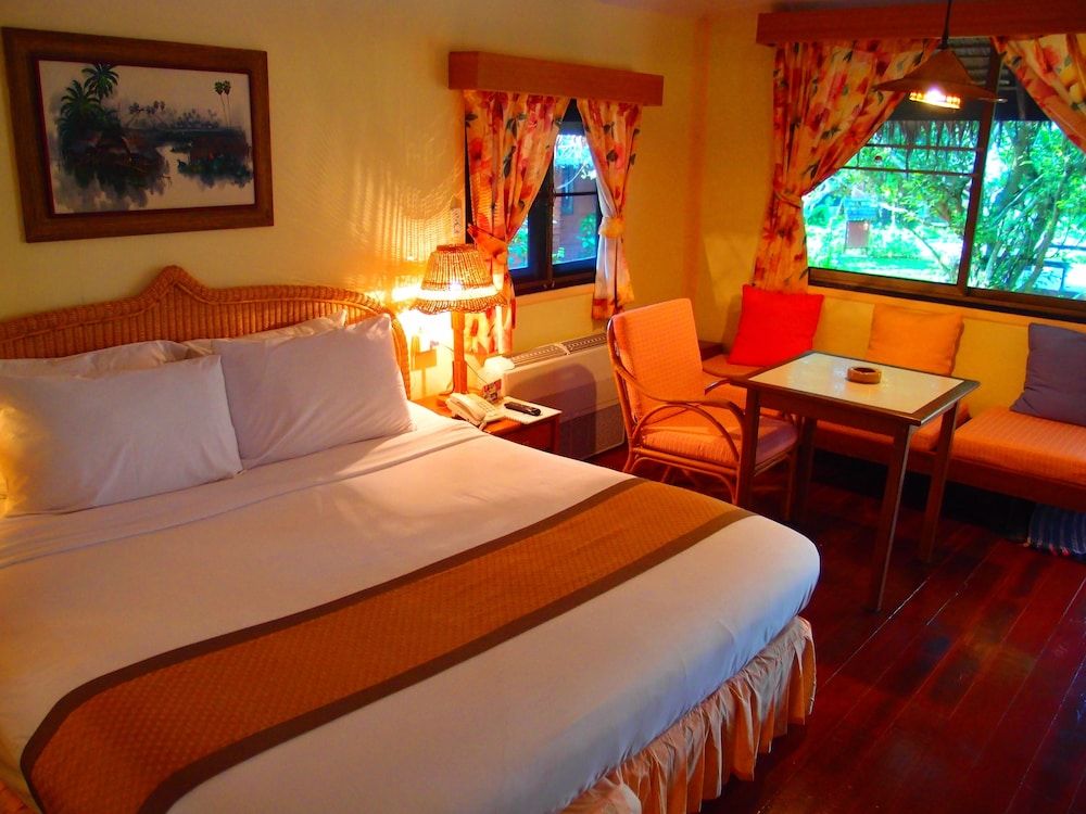 Sunset Village Beach Resort Garden Cosy 4