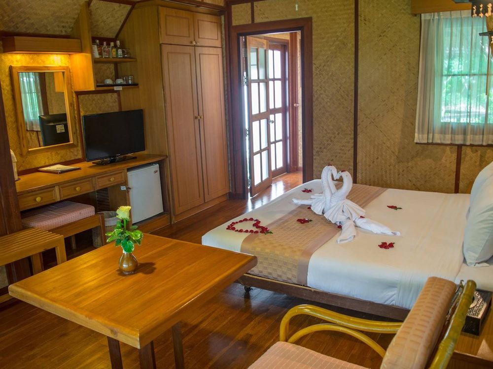 Sunset Village Beach Resort Garden Cosy 6