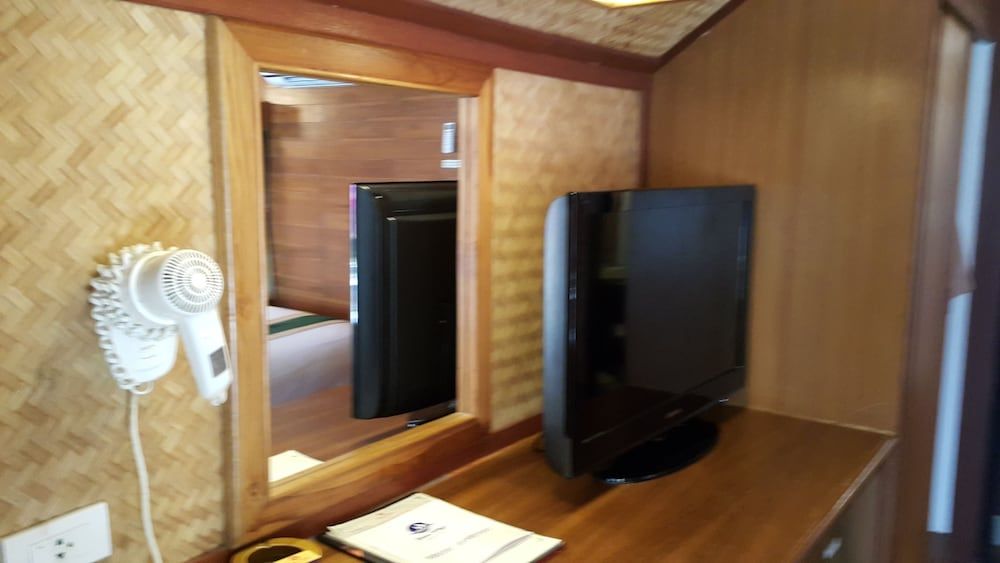 Sunset Village Beach Resort Beach Superior 6