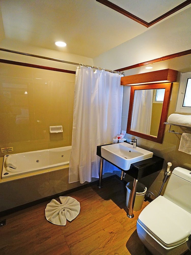 Sunset Village Beach Resort On Beach Premium Bungalow 2