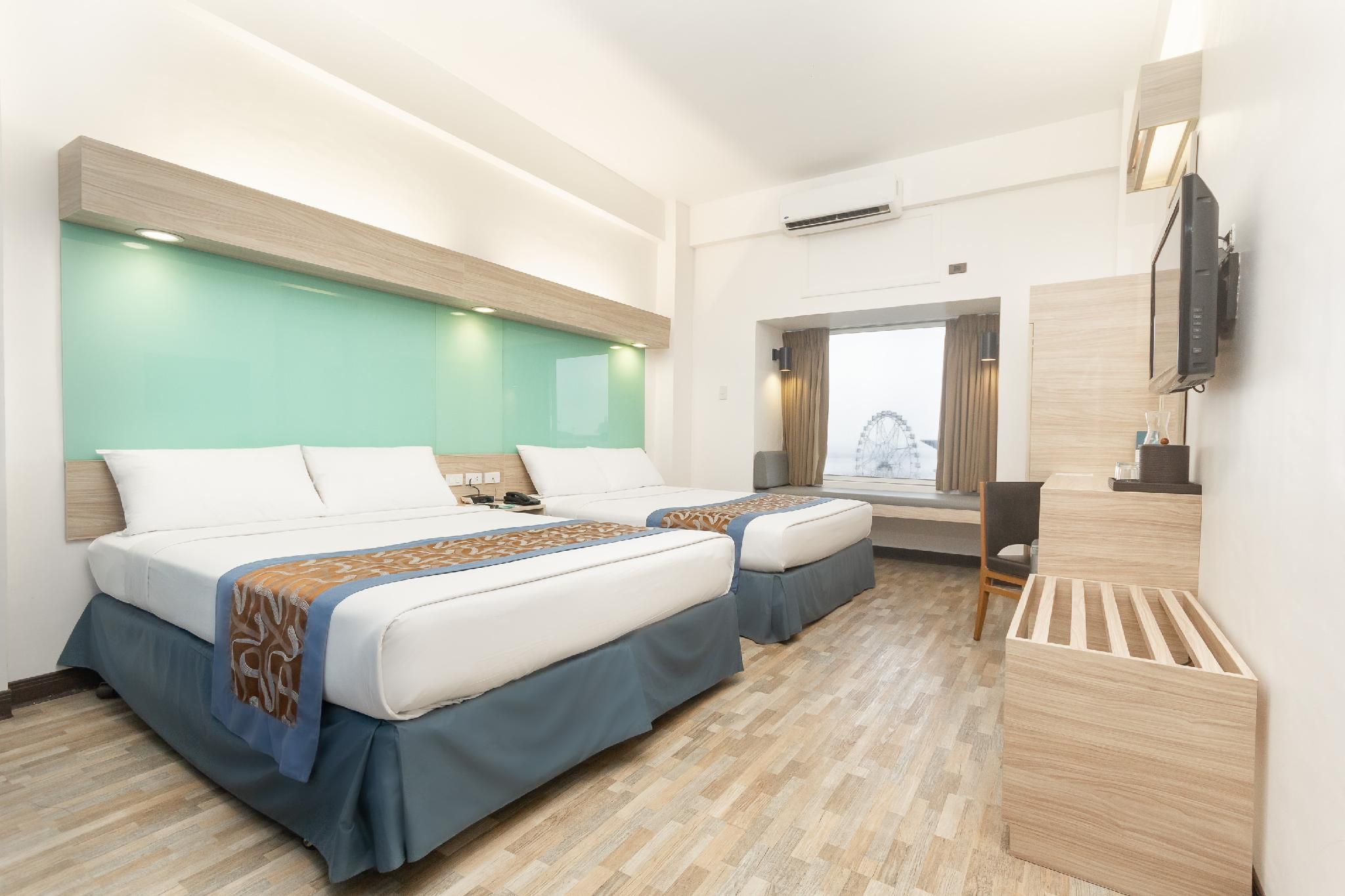 undefined Microtel by Wyndham Mall of Asia 9