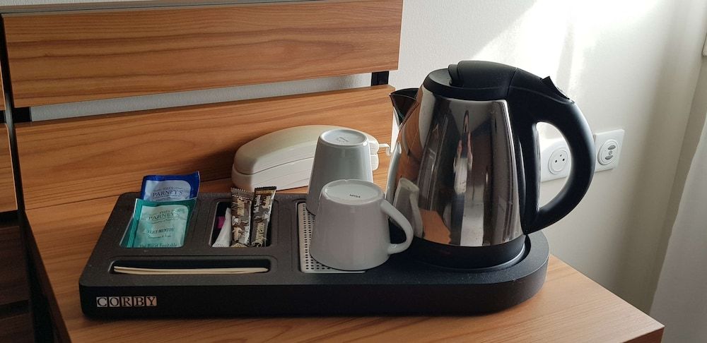 Best Western Cote des Sables Plouescat Comfort Room, 1 King Bed, Non Smoking (Shower Only) 4