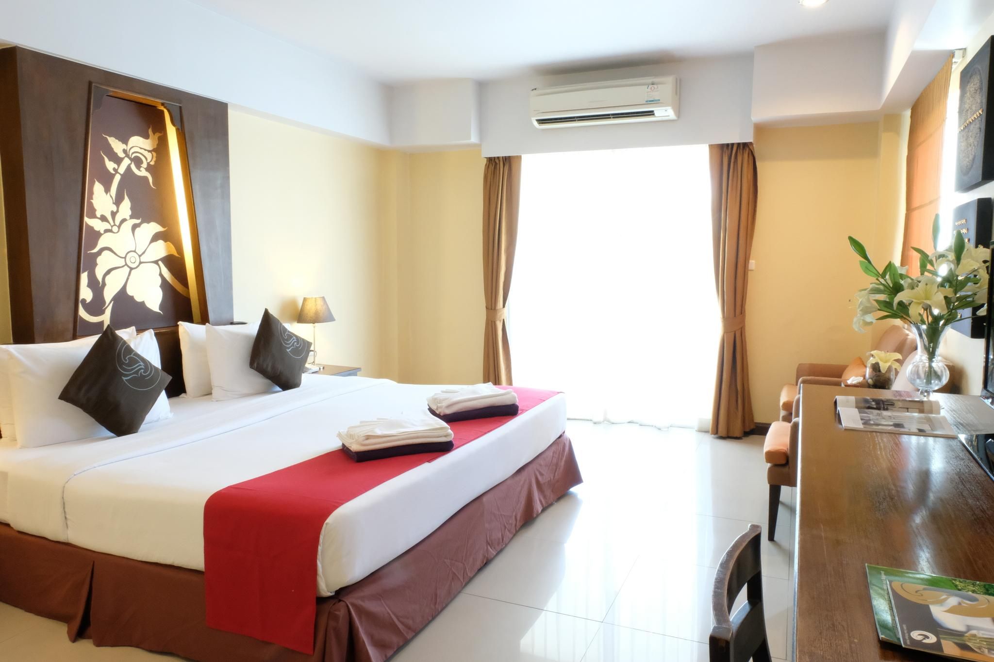 undefined Golden Sea Pattaya Hotel 9