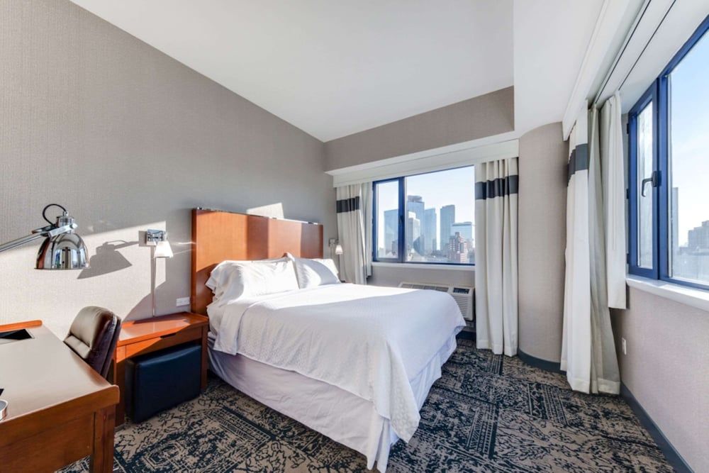 undefined Vista LIC Hotel, BW Premier Collection 8