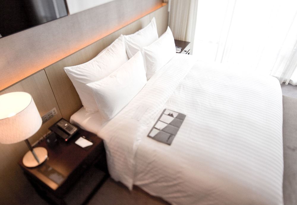 Le Meridien Taipei Deluxe Room, 1 King Bed, Non Smoking 4