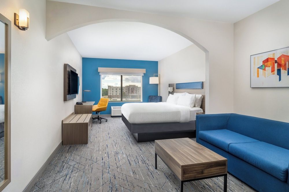 Suite, 1 King Bed