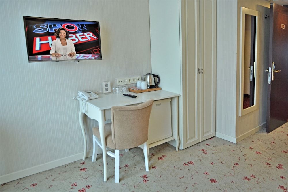 The And Hotel Istanbul - Special Class Standard Double or Twin Room, 1 Double or 2 Twin Beds 11