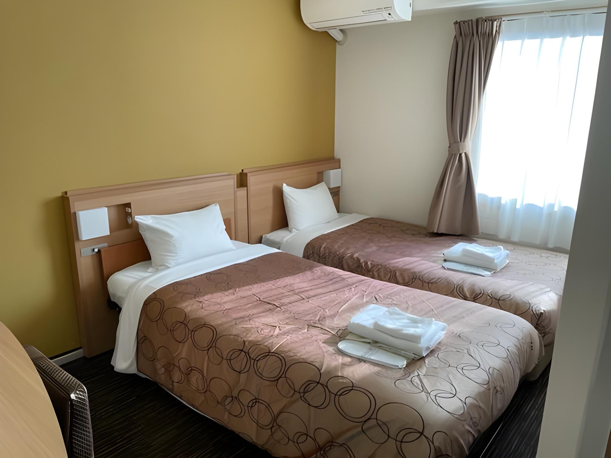 Extra twin room [non-smoking]