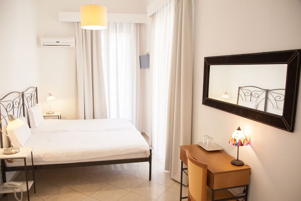 Kimon Athens Hotel Comfort Room 14