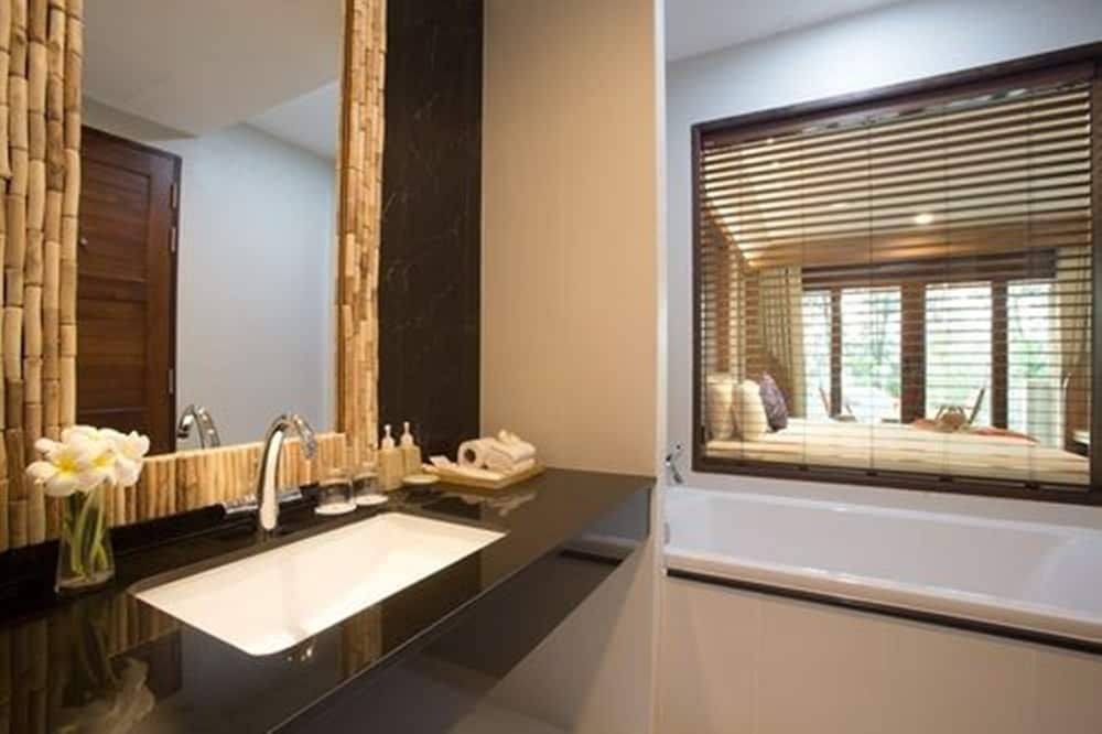 Tup Kaek Sunset Beach Resort Deluxe Room, Pool View 5