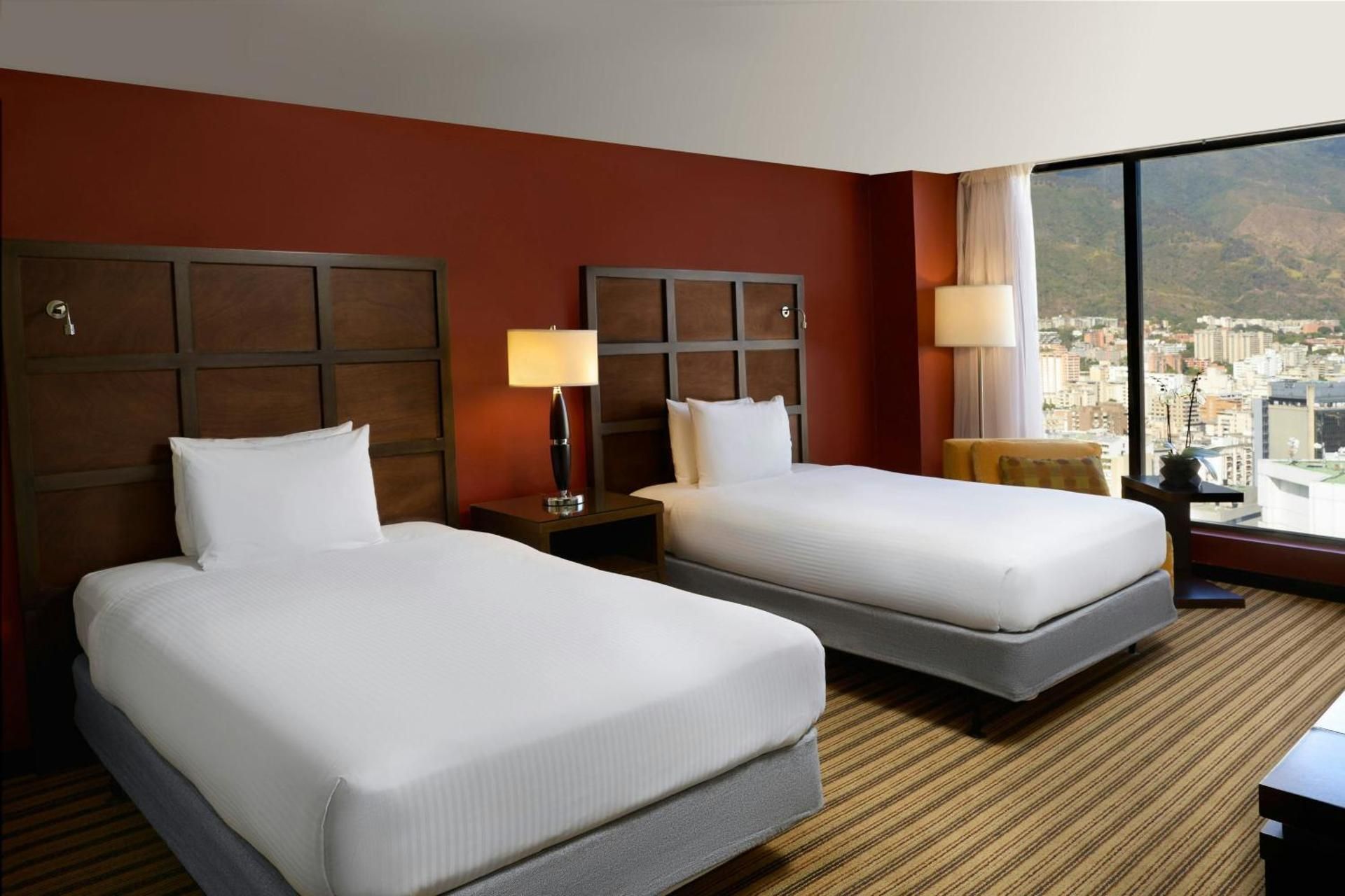 Guest room, 2 Double, City view