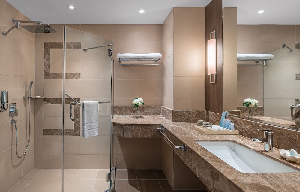 Henann Garden Resort Deluxe Room 3