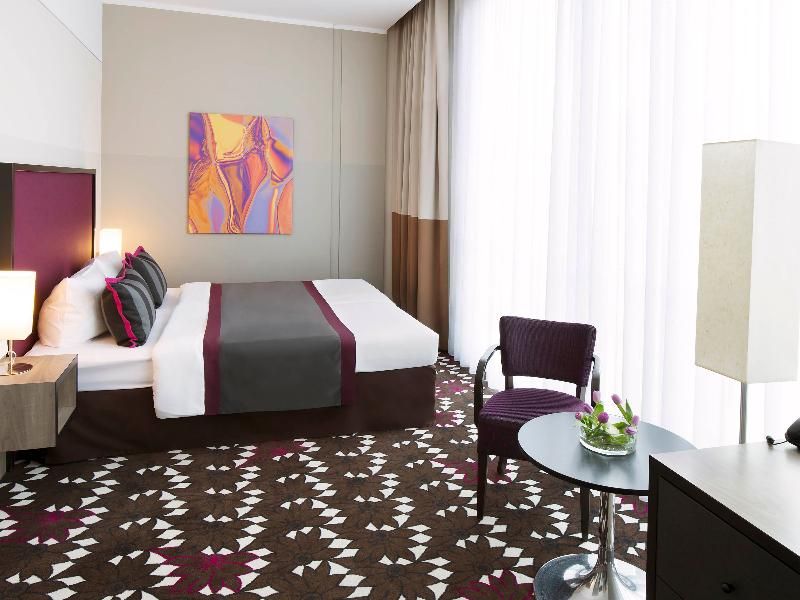 undefined MOA Berlin 6