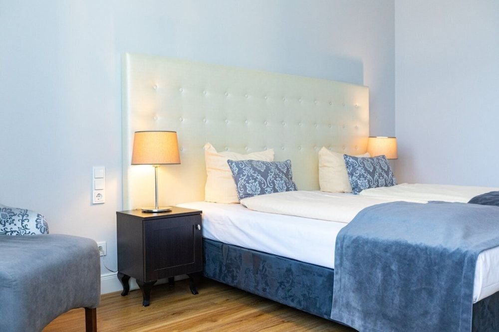 Hotel Rheinischer Hof Double Room 16