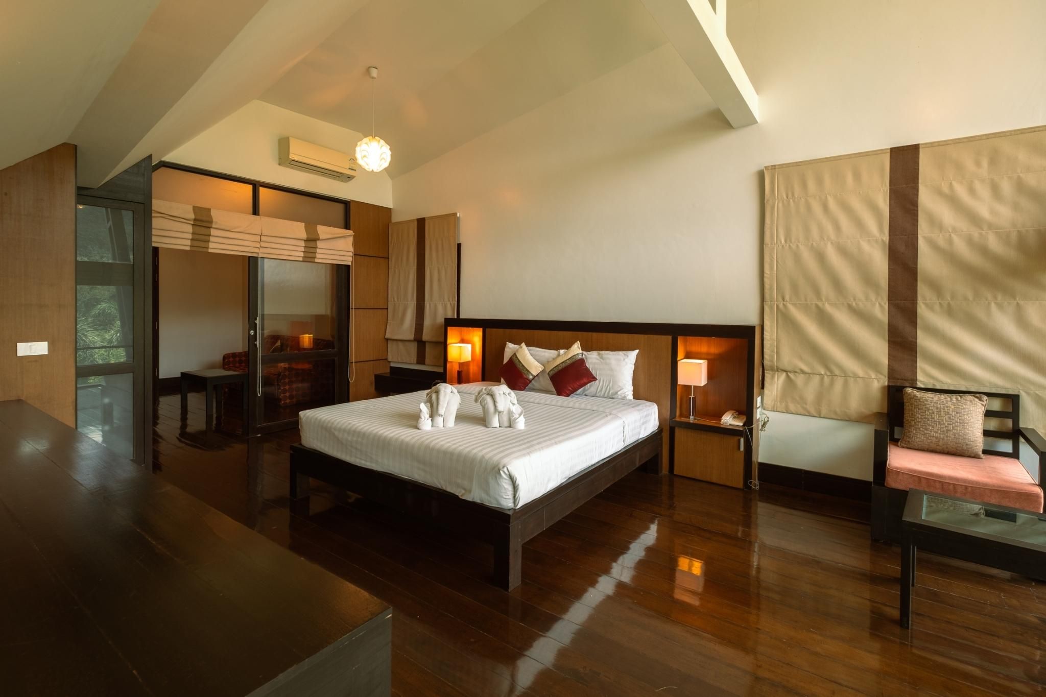 Luxury Suite