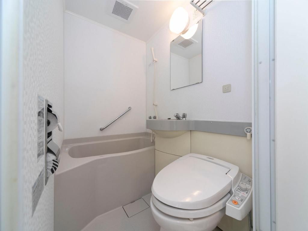 undefined APA Hotel Midosuji Hommachi Ekimae 5