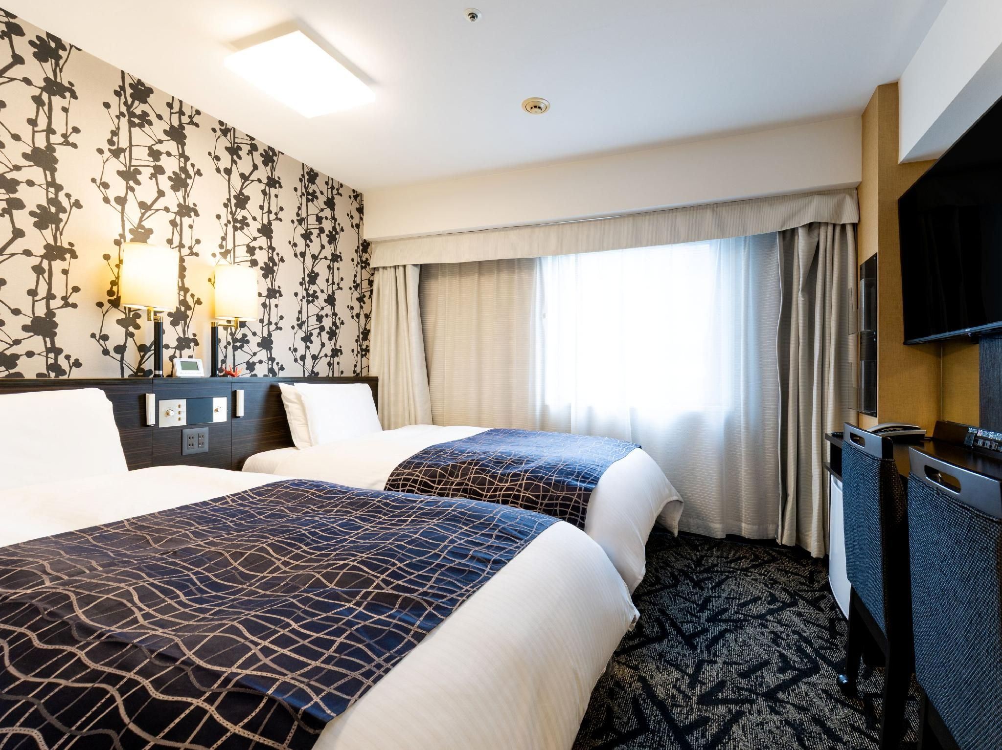 undefined APA Hotel Midosuji Hommachi Ekimae 3