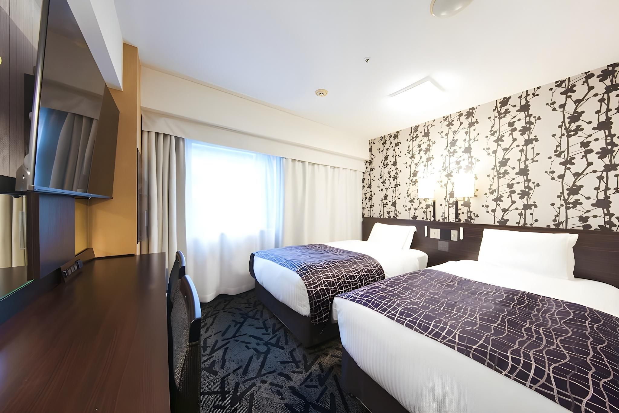 undefined APA Hotel Midosuji Hommachi Ekimae 4