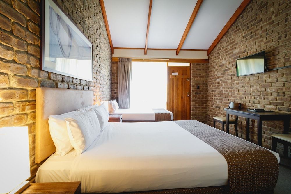 Standard Room, Multiple Beds, Non Smoking