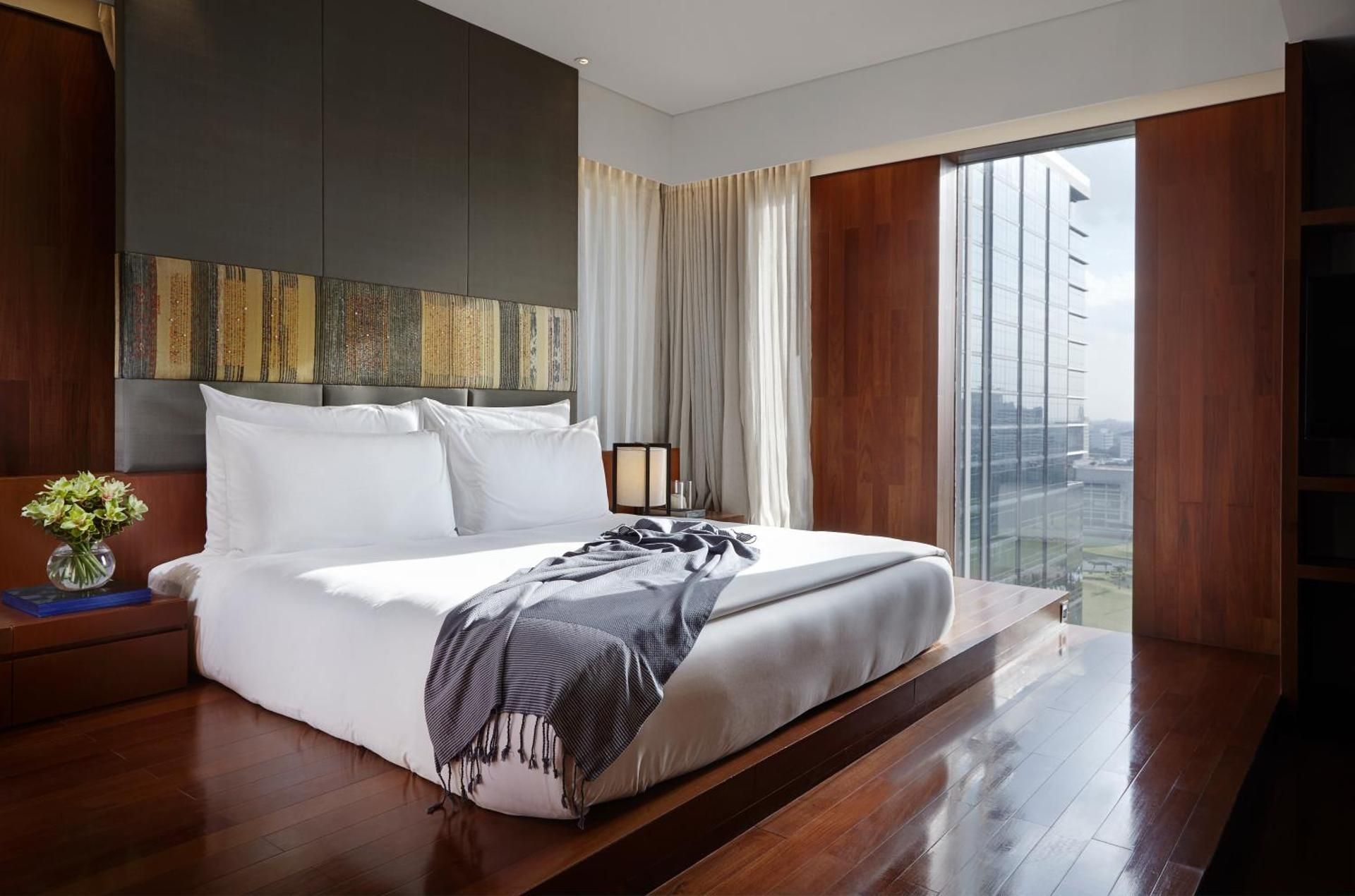 undefined Hansar Bangkok Hotel 9