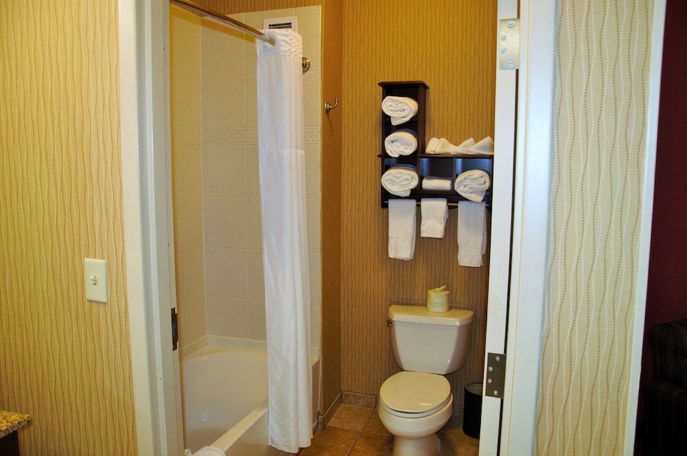 Room, 2 Queen Beds, Non Smoking