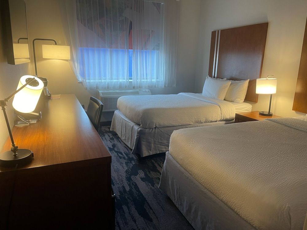 Room, 2 Double Beds (Hearing Accessible)